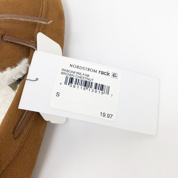 Nordstrom Rack Mens Bonfire Moccasin Slipper Small 7-8 Tan Chestnut NWT - Picture 8 of 9